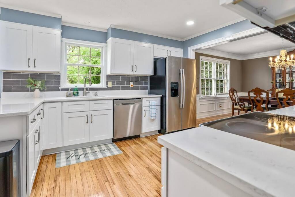 Lovely 5Bed, 3-Fullbath ! 5Min To Free Way I-85 Lawrenceville Eksteriør bilde