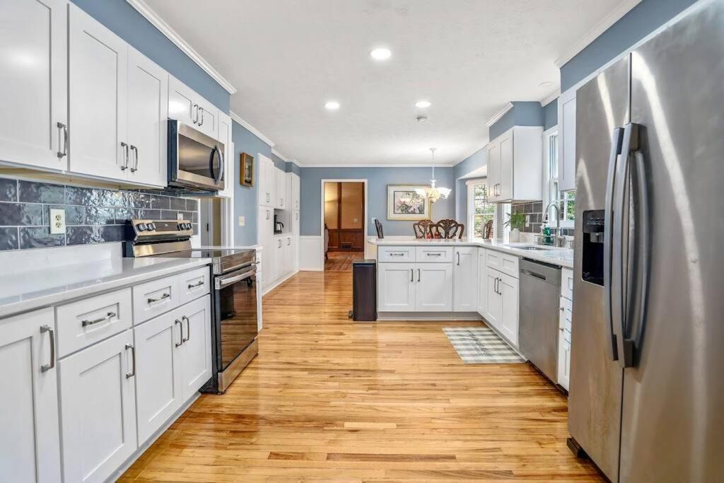 Lovely 5Bed, 3-Fullbath ! 5Min To Free Way I-85 Lawrenceville Eksteriør bilde