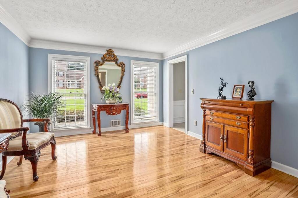 Lovely 5Bed, 3-Fullbath ! 5Min To Free Way I-85 Lawrenceville Eksteriør bilde