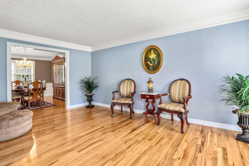 Lovely 5Bed, 3-Fullbath ! 5Min To Free Way I-85 Lawrenceville Eksteriør bilde